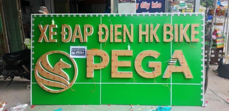 bảng hiệu quảng cáo Việt Nguyên