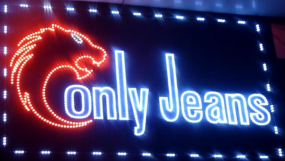 bảng hiệu đèn led - VNGroup