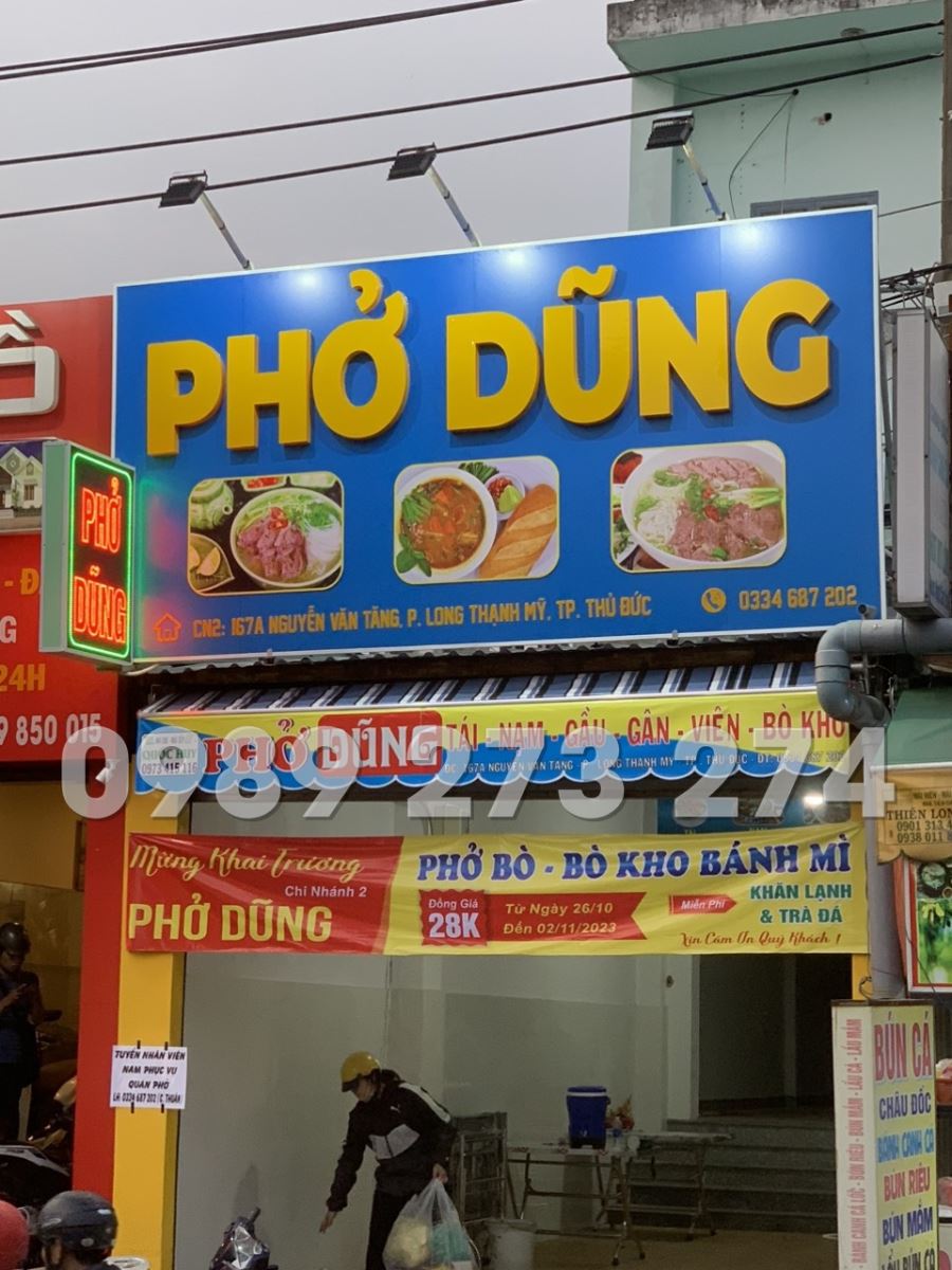 bảng hiệu chữ nổi