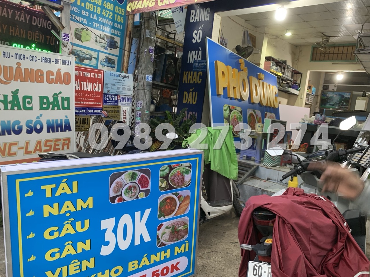 bảng hiệu chữ nổi