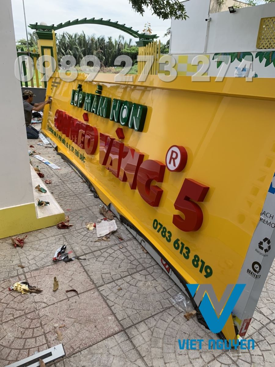 bảng hiệu trường mầm non