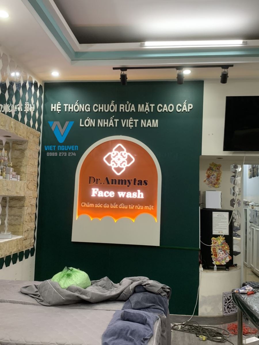 bảng hiệu spa