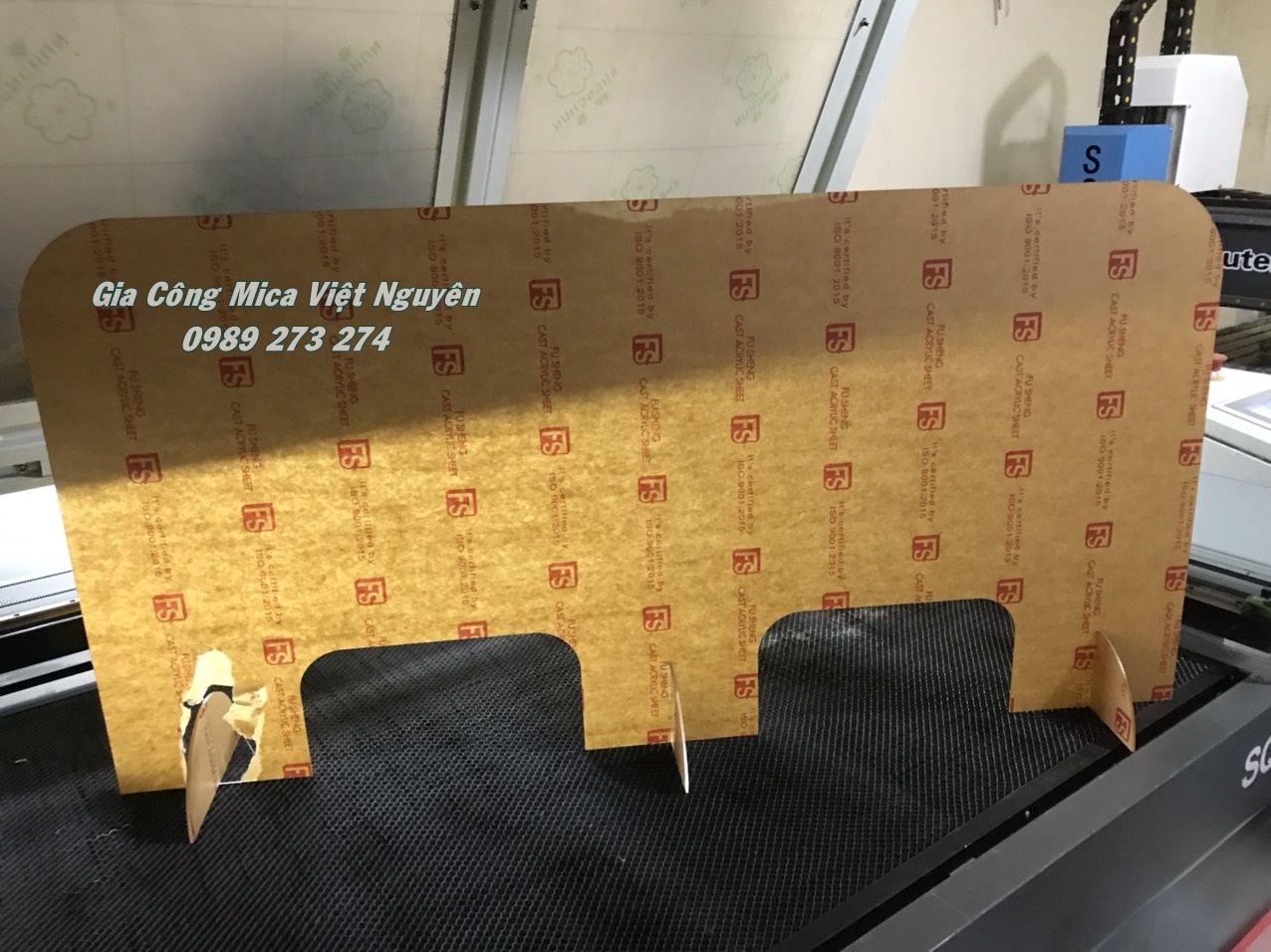 tấm chắn covid di động