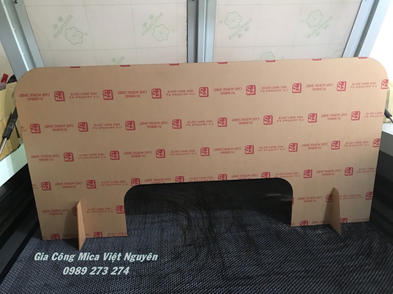 tấm chắn covid di động