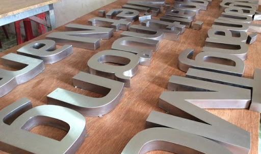 bảng tên công ty inox