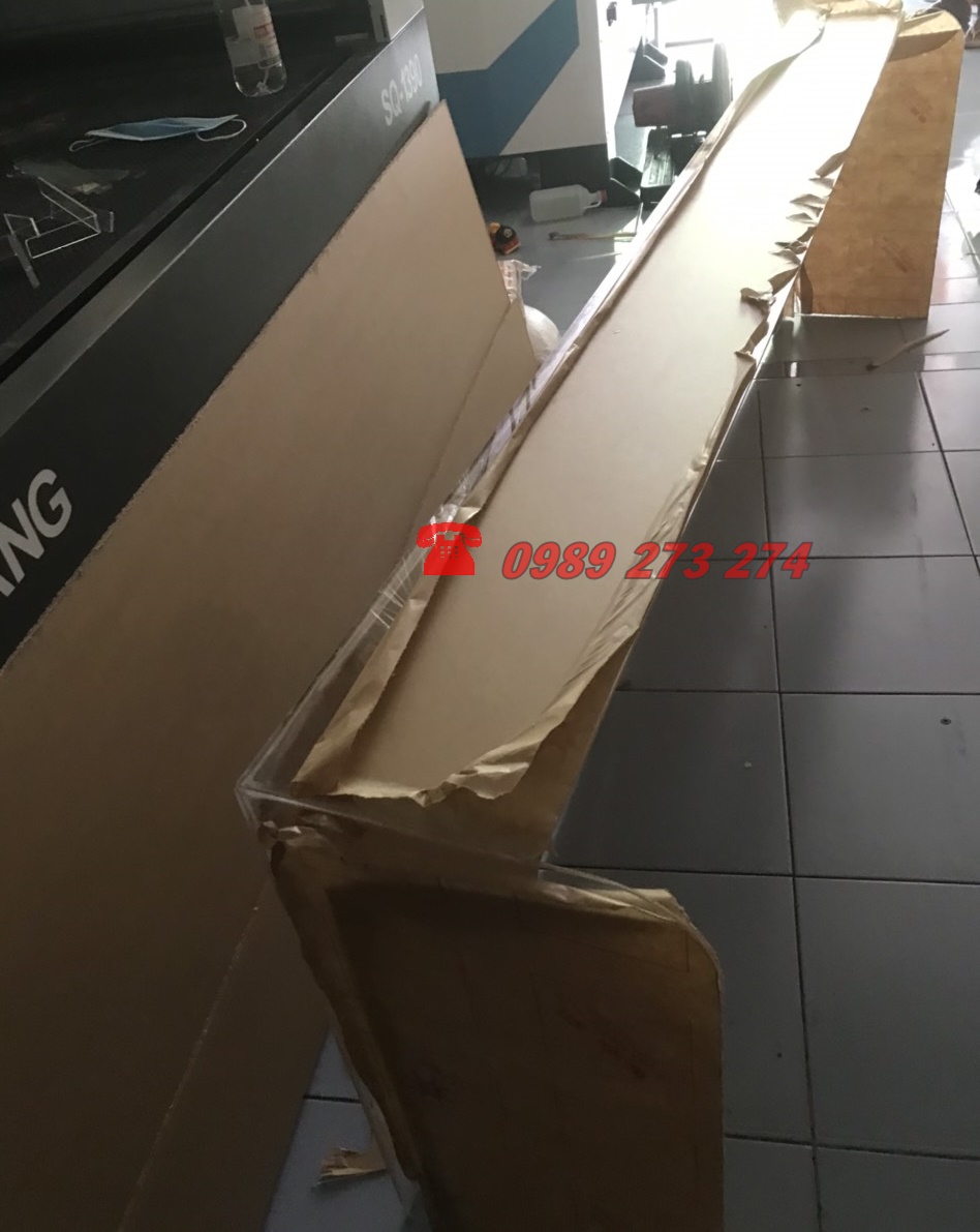 tấm chắn mica thủ đức