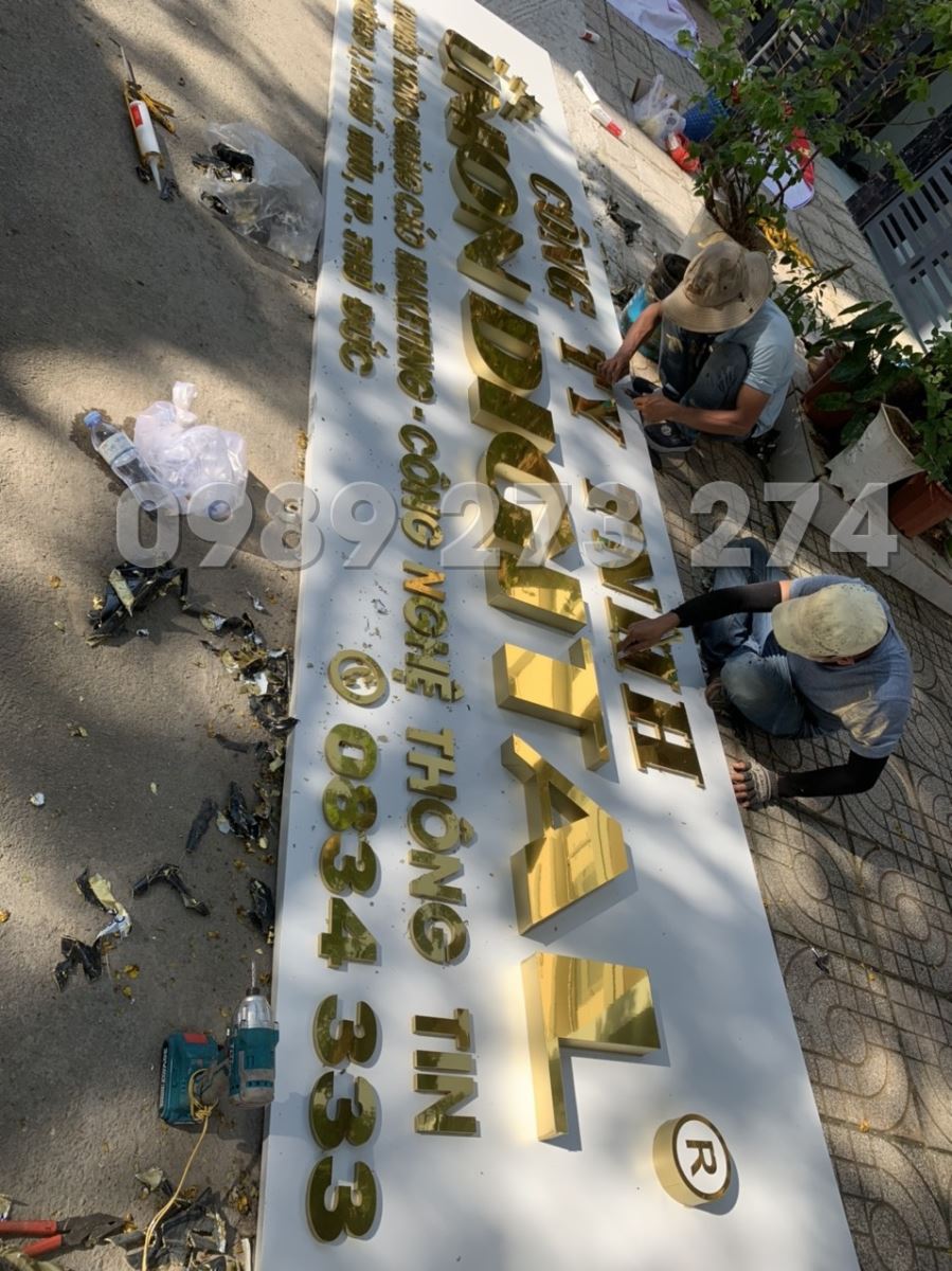 bảng hiêu công ty